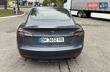 Седан Tesla Model 3 2023 в Ровно фото 13 Седан Tesla Model 3 2023 в Ровно