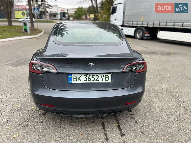 Седан Tesla Model 3 2023 в Ровно фото 13 Седан Tesla Model 3 2023 в Ровно