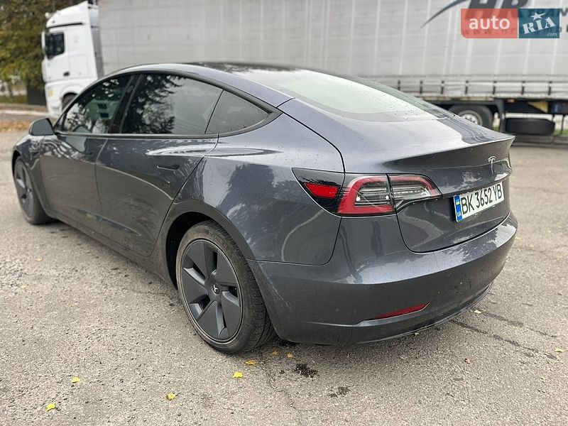 Седан Tesla Model 3 2023 в Ровно фото 15 Седан Tesla Model 3 2023 в Ровно