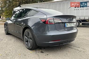 Седан Tesla Model 3 2023 в Ровно фото 16 Седан Tesla Model 3 2023 в Ровно