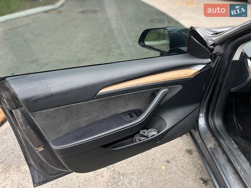 Седан Tesla Model 3 2023 в Ровно фото 28 Седан Tesla Model 3 2023 в Ровно