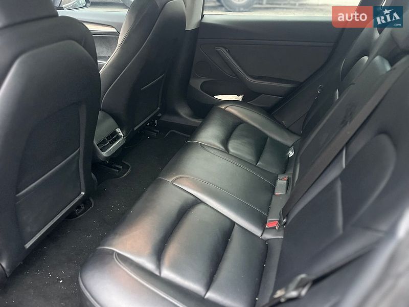 Седан Tesla Model 3 2023 в Ровно фото 29 Седан Tesla Model 3 2023 в Ровно