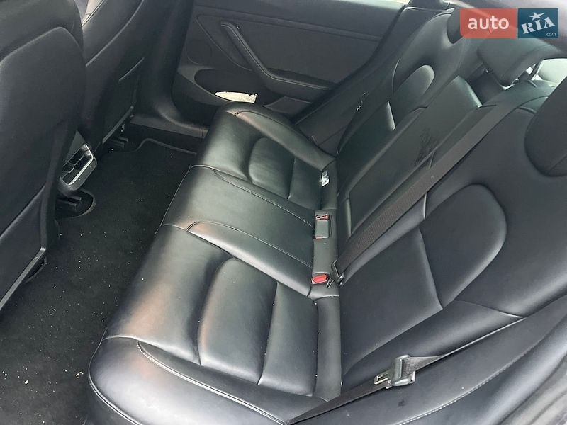 Седан Tesla Model 3 2023 в Ровно фото 30 Седан Tesla Model 3 2023 в Ровно