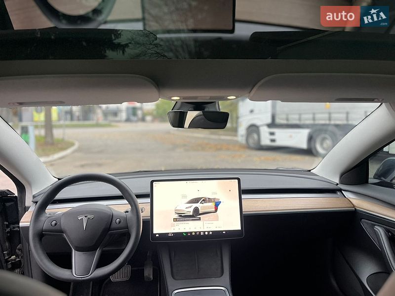 Седан Tesla Model 3 2023 в Ровно фото 33 Седан Tesla Model 3 2023 в Ровно