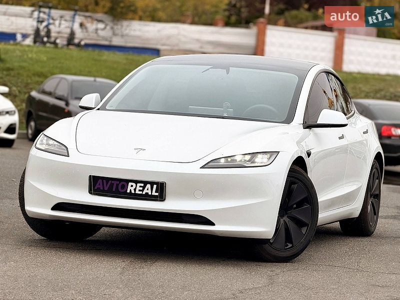 Седан Tesla Model 3 2025 в Кривому Розі фото Седан Tesla Model 3 2025 в Кривому Розі