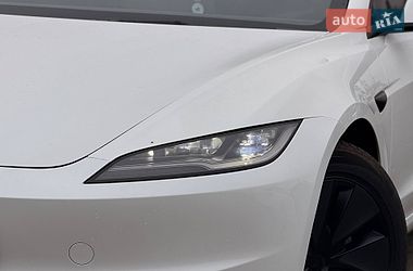 Седан Tesla Model 3 2025 в Кривом Роге