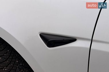 Седан Tesla Model 3 2025 в Кривом Роге
