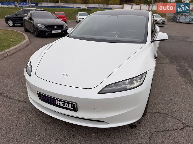Седан Tesla Model 3 2025 в Кривому Розі фото 17 Седан Tesla Model 3 2025 в Кривому Розі