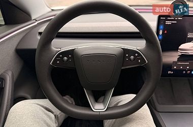 Седан Tesla Model 3 2025 в Кривом Роге