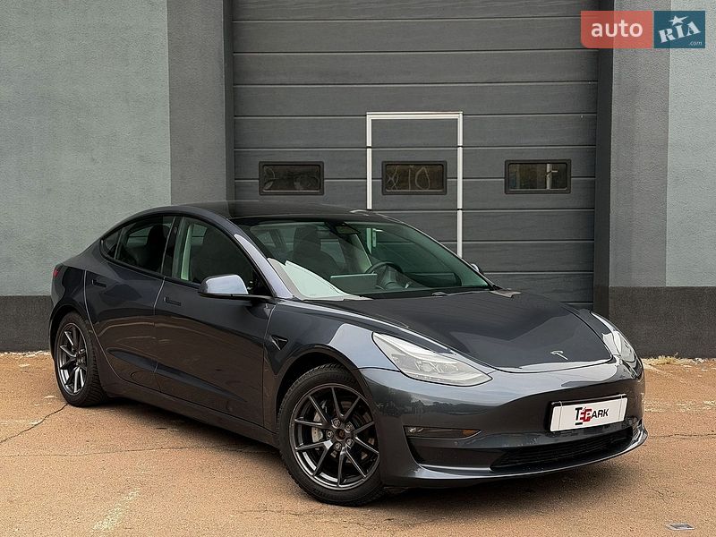 Tesla Model 3 2021 Tesla Model 3 2021