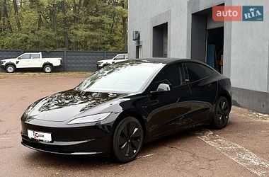Седан Tesla Model 3 2024 в Киеве фото 4 Седан Tesla Model 3 2024 в Киеве