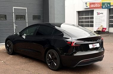Седан Tesla Model 3 2024 в Киеве фото 8 Седан Tesla Model 3 2024 в Киеве
