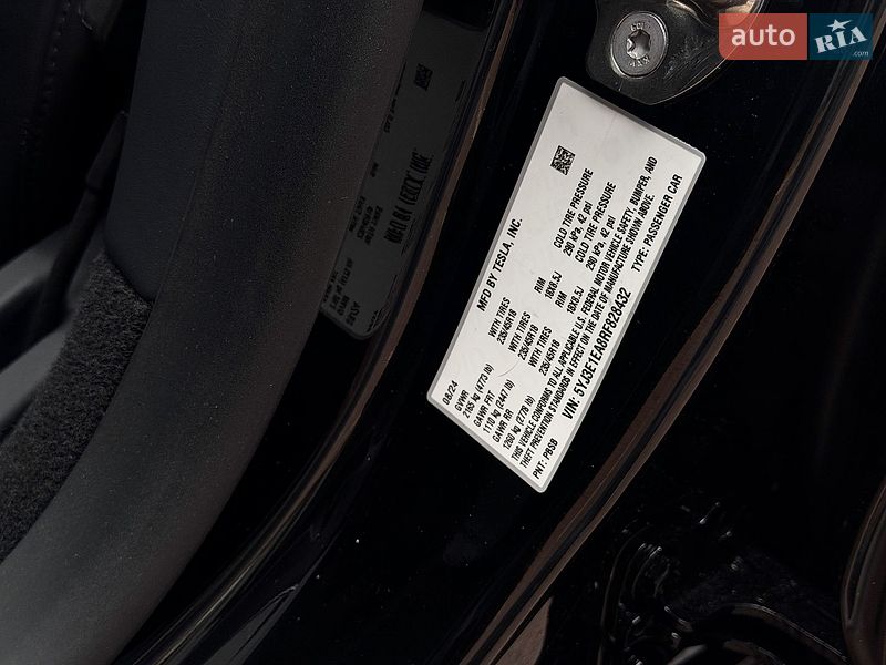 Седан Tesla Model 3 2024 в Киеве фото 26 Седан Tesla Model 3 2024 в Киеве