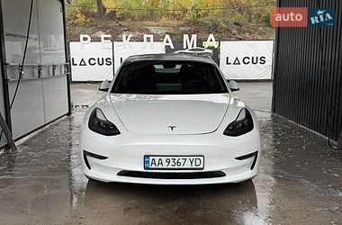 Седан Tesla Model 3 2022 в Києві