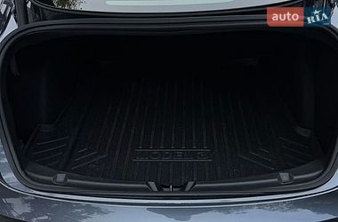 Седан Tesla Model 3 2021 в Запоріжжі