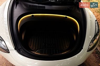 Седан Tesla Model 3 2023 в Фастове фото 10 Седан Tesla Model 3 2023 в Фастове