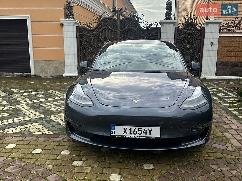 Седан Tesla Model 3 2022 в Харькове