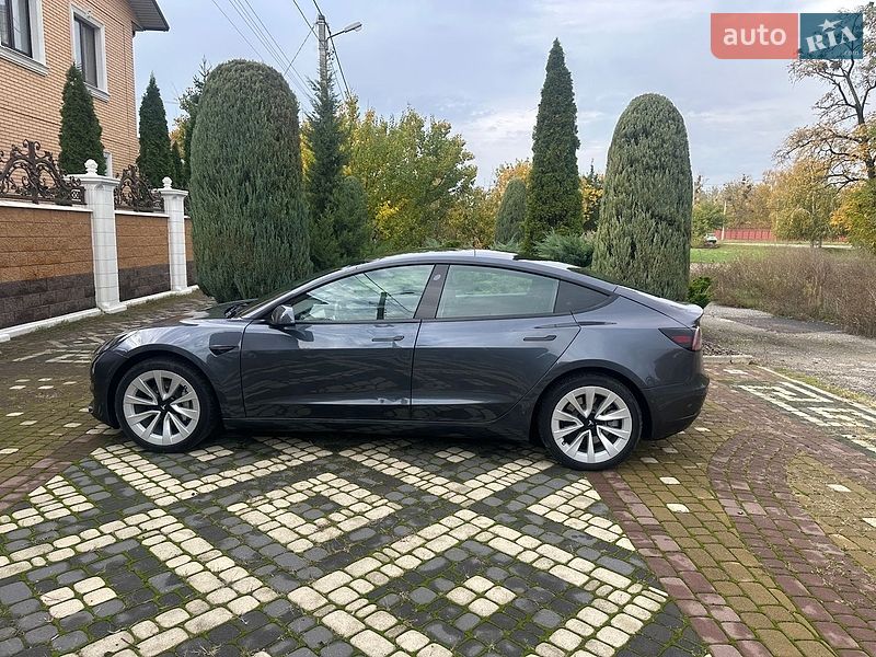Седан Tesla Model 3 2022 в Харькове