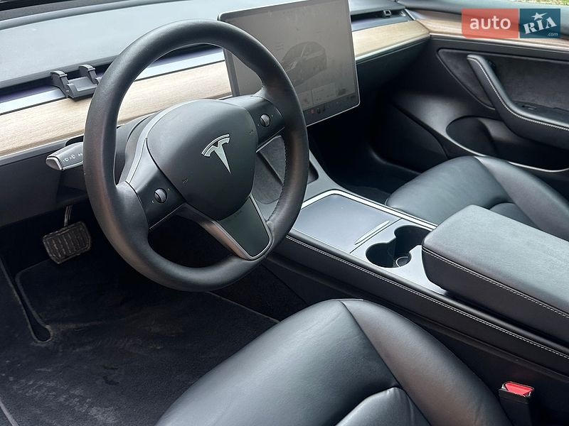 Седан Tesla Model 3 2022 в Харькове