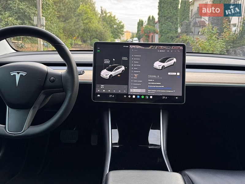 Седан Tesla Model 3 2019 в Хмельницькому