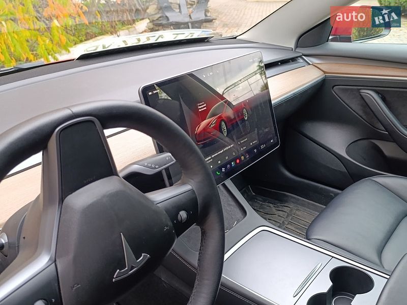 Седан Tesla Model 3 2022 в Калуше фото 7 Седан Tesla Model 3 2022 в Калуше