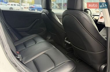 Седан Tesla Model 3 2018 в Днепре