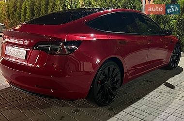 Седан Tesla Model 3 2022 в Дніпрі