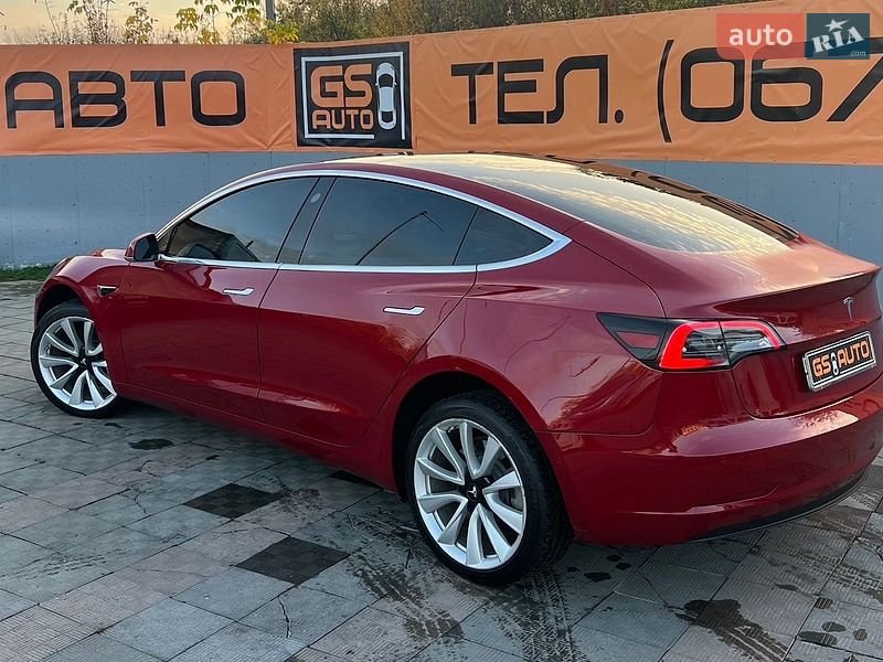 Седан Tesla Model 3 2018 в Харькове