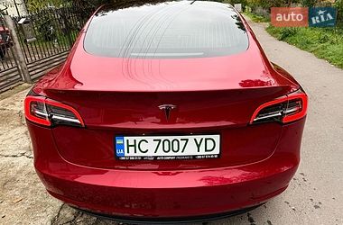 Седан Tesla Model 3 2019 в Трускавці