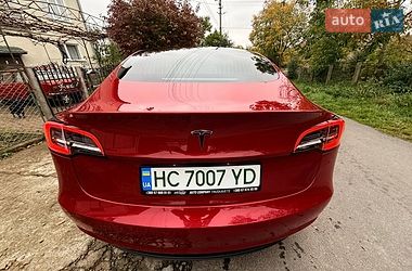 Седан Tesla Model 3 2019 в Трускавці