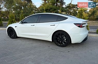 Седан Tesla Model 3 2024 в Миколаєві