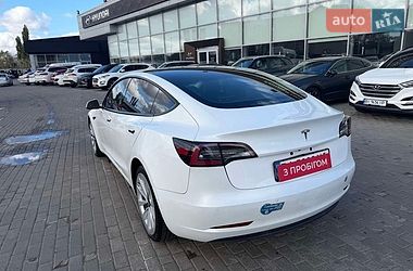Седан Tesla Model 3 2021 в Полтаві