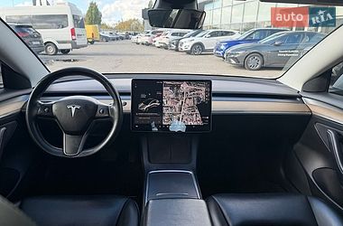 Седан Tesla Model 3 2021 в Полтаві