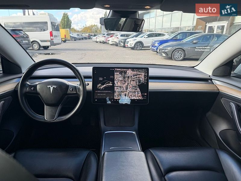 Седан Tesla Model 3 2021 в Полтаві