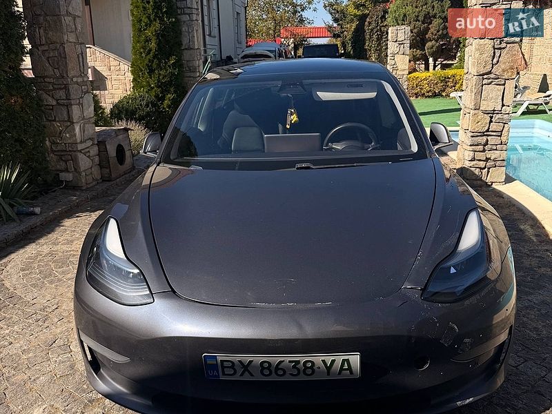 Седан Tesla Model 3 2019 в Кам'янець-Подільському