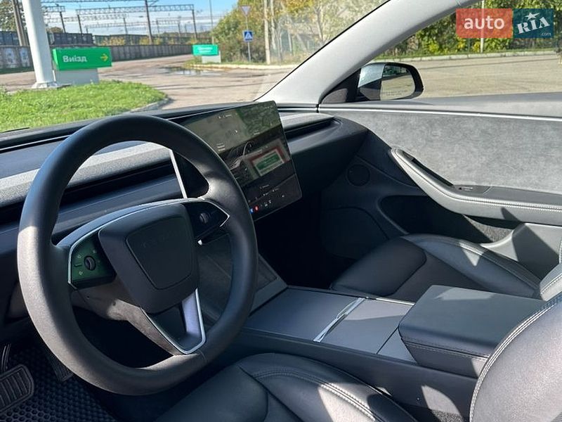 Седан Tesla Model 3 2024 в Знам'янці фото 5 Седан Tesla Model 3 2024 в Знам'янці