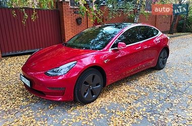 Седан Tesla Model 3 2019 в Запоріжжі