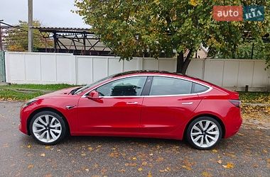 Седан Tesla Model 3 2018 в Белой Церкви
