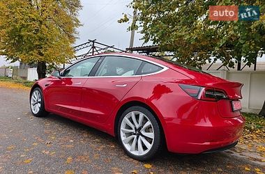 Седан Tesla Model 3 2018 в Белой Церкви