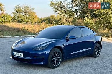 Седан Tesla Model 3 2019 в Дніпрі