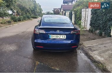 Седан Tesla Model 3 2021 в Одессе