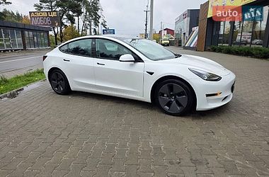 Седан Tesla Model 3 2021 в Ирпене