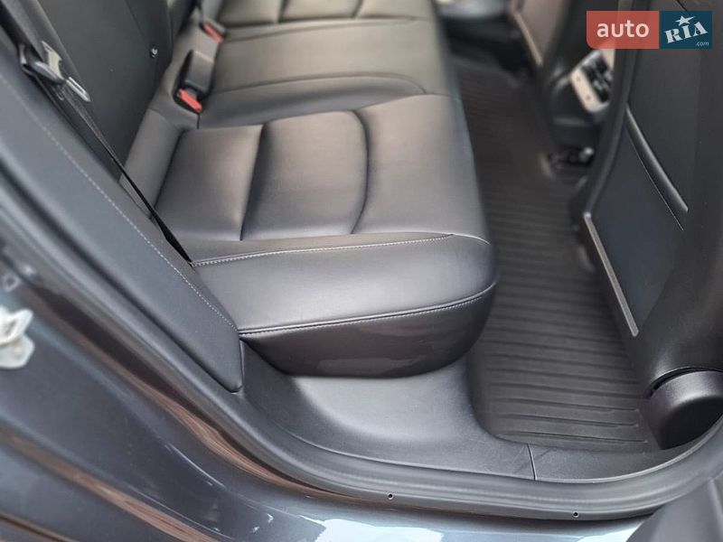 Седан Tesla Model 3 2018 в Одессе