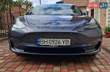Седан Tesla Model 3 2018 в Одессе
