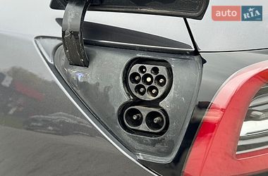 Седан Tesla Model 3 2019 в Тернополі