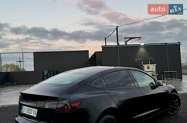 Седан Tesla Model 3 2020 в Івано-Франківську