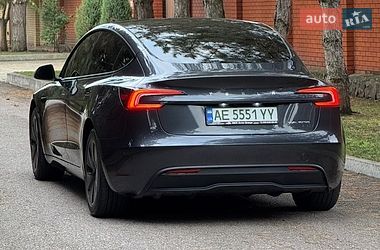 Седан Tesla Model 3 2025 в Дніпрі фото 6 Седан Tesla Model 3 2025 в Дніпрі