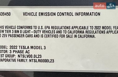 Седан Tesla Model 3 2022 в Івано-Франківську