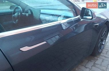 Седан Tesla Model 3 2019 в Тернополе