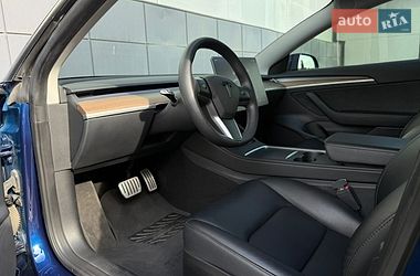 Седан Tesla Model 3 2023 в Одессе